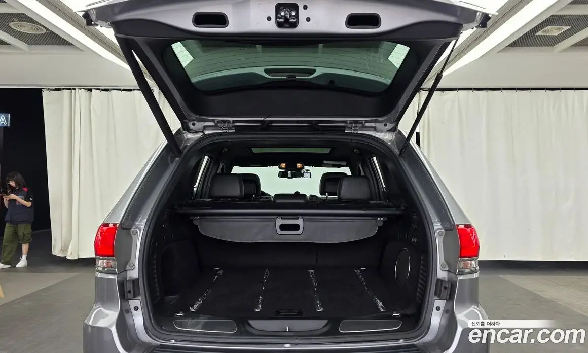 Jeep Cherokee 2014 3.0 автомат (гидро), фото 20 Jeep Cherokee 2014 3.0 автомат (гидро), фото 20