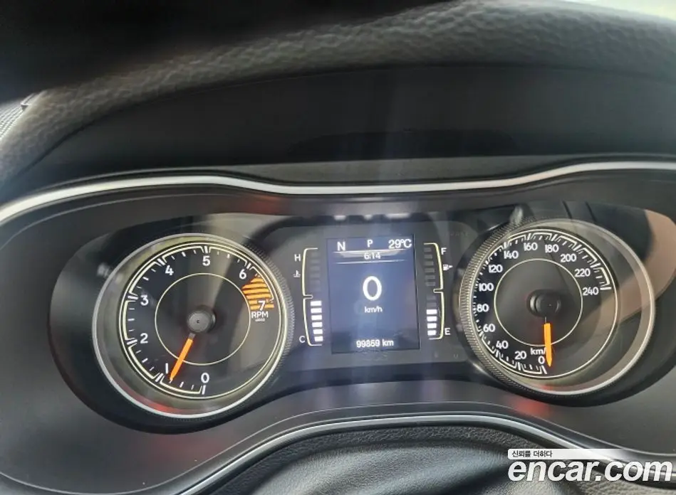 Jeep Cherokee 2018 2.4 автомат (гидро), фото 5