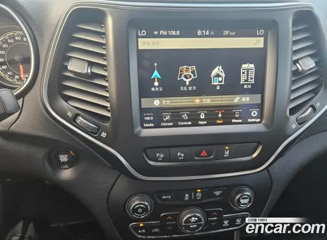 Jeep Cherokee 2018 2.4 автомат (гидро), миниатюра 6