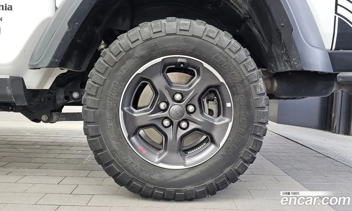 Jeep Gladiator 2021 3.6 автомат (гидро), фото 7