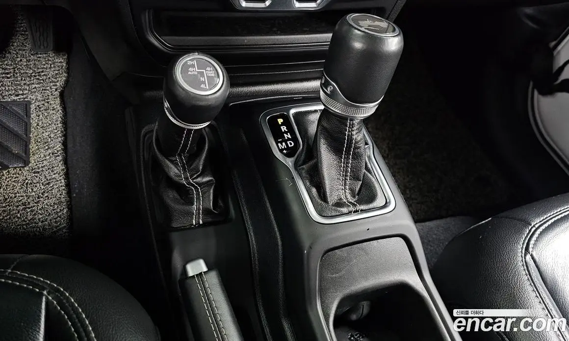 Jeep Wrangler 2021 2.0 автомат (гидро), фото 12