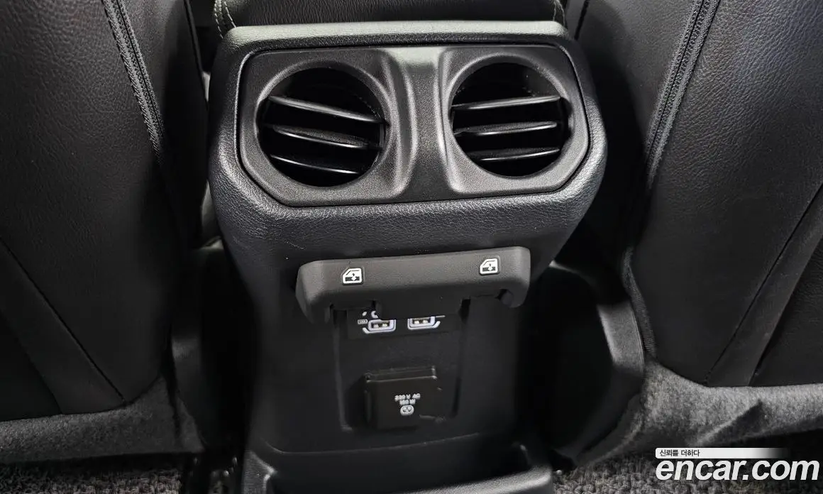 Jeep Wrangler 2021 2.0 автомат (гидро), фото 31