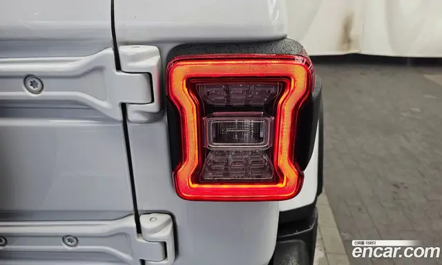 Jeep Wrangler 2021 2.0 автомат (гидро), миниатюра 9
