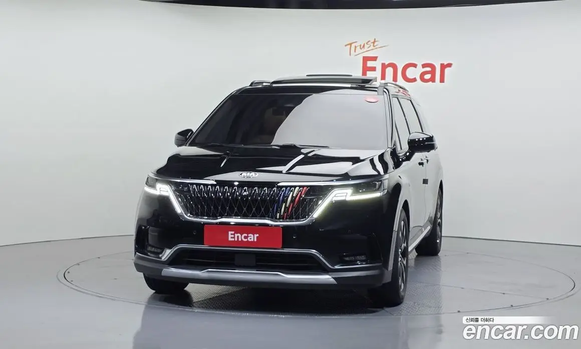 Kia Carnival 2021 3.5 автомат (гидро), фото 3
