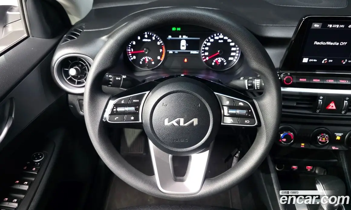 Kia K3 2023 1.6 автомат (гидро), фото 20