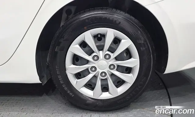 Kia K3 2023 1.6 автомат (гидро), миниатюра 7