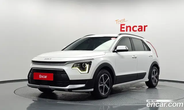 Kia Niro 2022 1.6 автомат (гидро), миниатюра 1