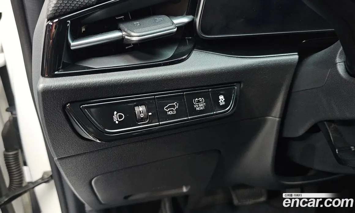 Kia Niro 2022 1.6 автомат (гидро), фото 14