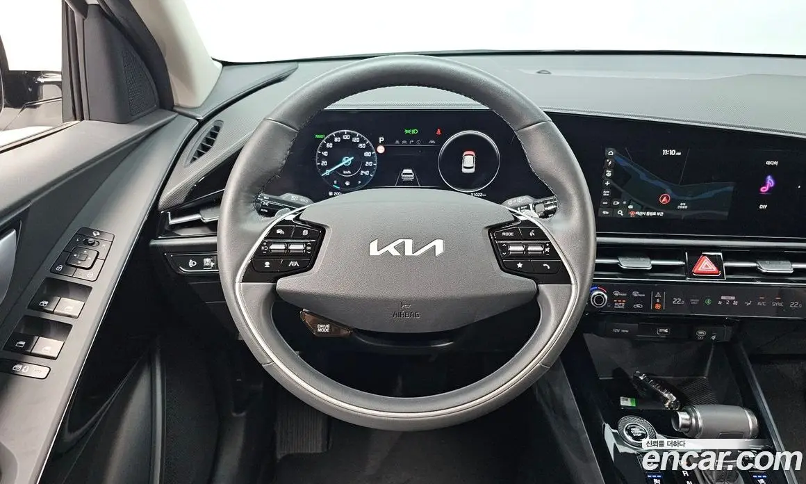 Kia Niro 2022 1.6 автомат (гидро), фото 15