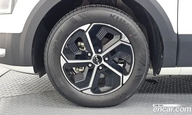 Kia Niro 2022 1.6 автомат (гидро), миниатюра 5