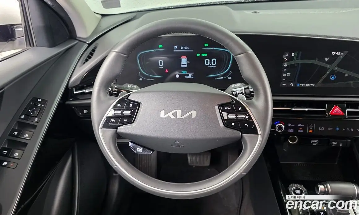 Kia Niro 2022 1.6 автомат (гидро), фото 13