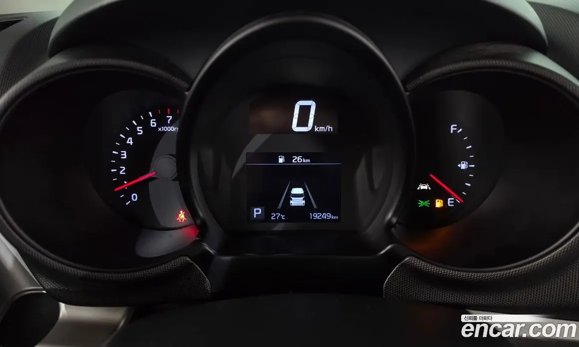 Kia Ray 2020 1.0 автомат (гидро), фото 8