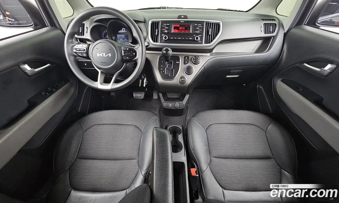 Kia Ray 2022 1.0 автомат (гидро), фото 10