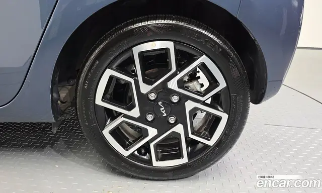 Kia Ray 2024 1.0 автомат (гидро), миниатюра 7