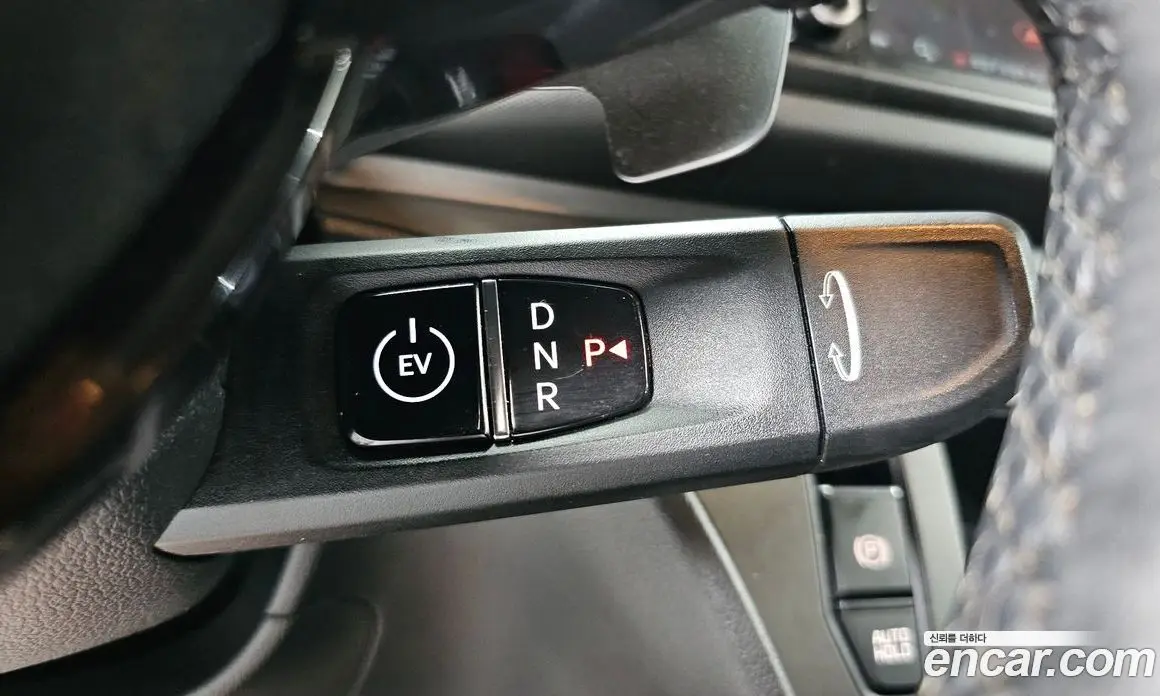 Kia Ray 2024 0.1 автомат (гидро), фото 9