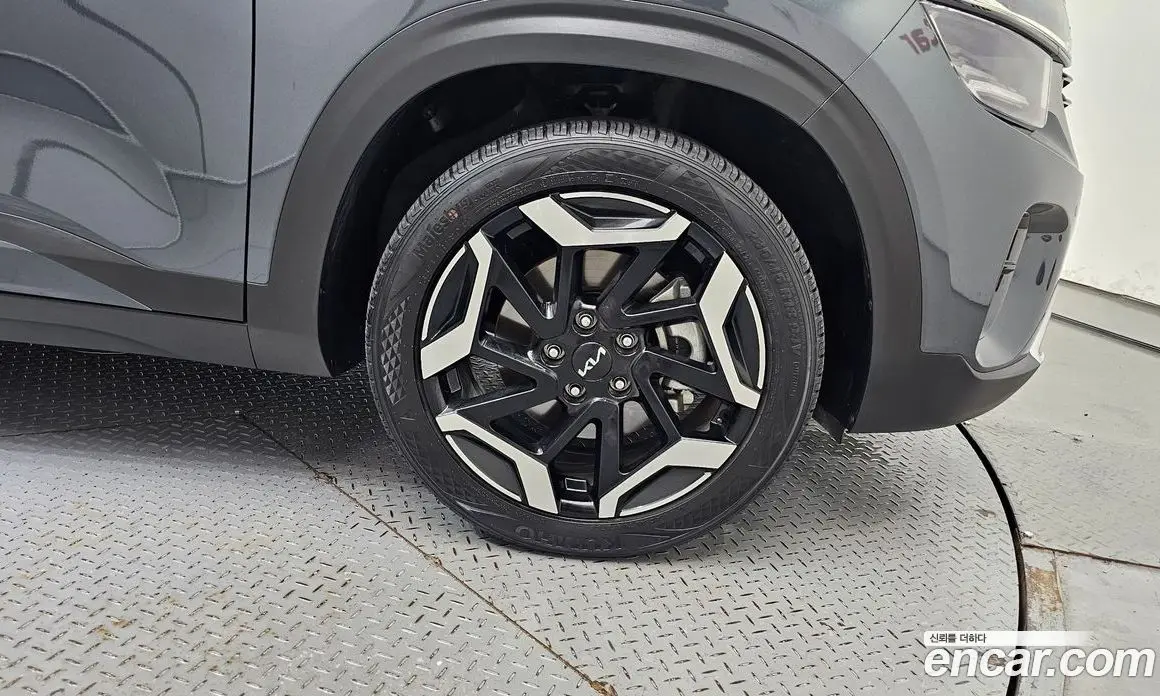Kia Seltos 2023 1.6 автомат (гидро), фото 7