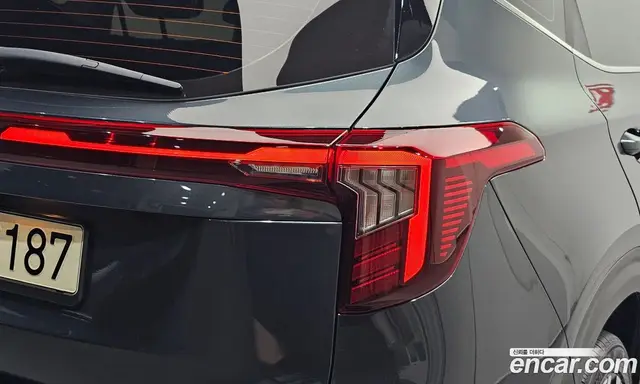 Kia Seltos 2023 1.6 автомат (гидро), миниатюра 9