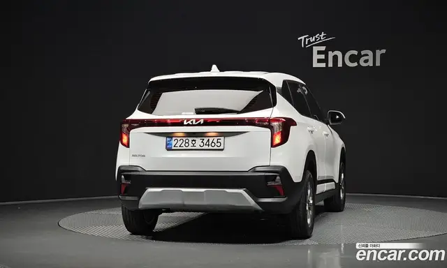 Kia Seltos 2024 1.6 автомат (гидро), миниатюра 4