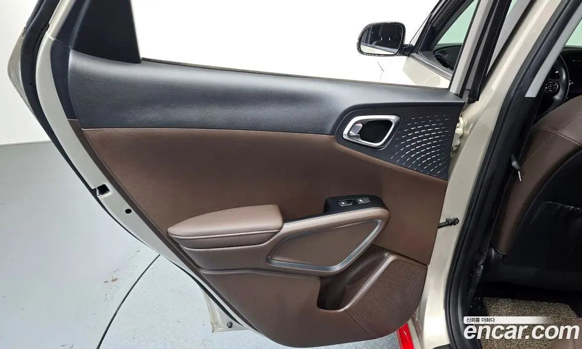 Kia Soul 2021 1.6 автомат (гидро), фото 15