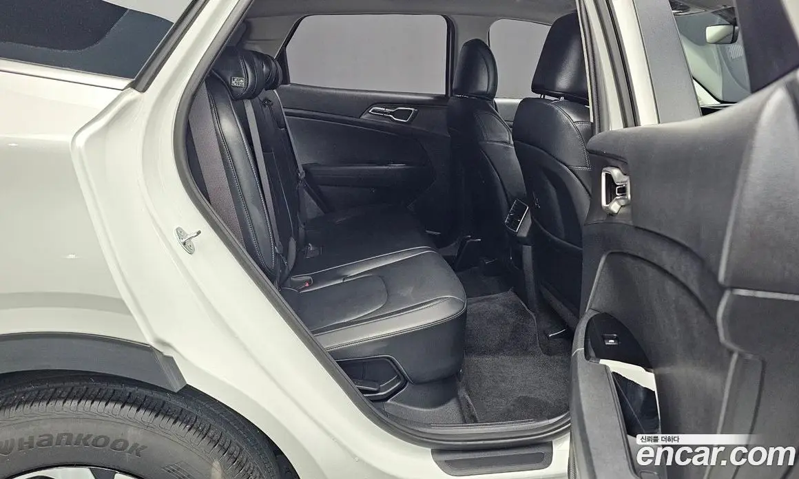 Kia Sportage 2023 1.6 автомат (гидро), фото 18