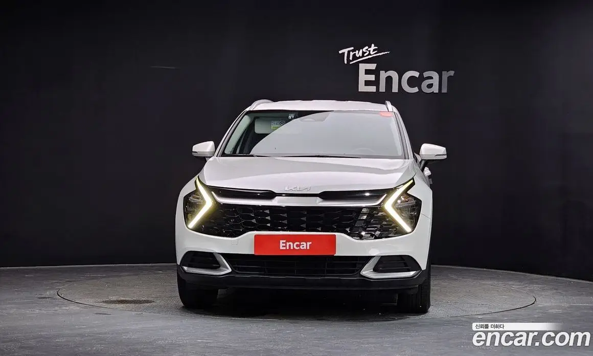 Kia Sportage 2023 1.6 автомат (гидро), фото 3