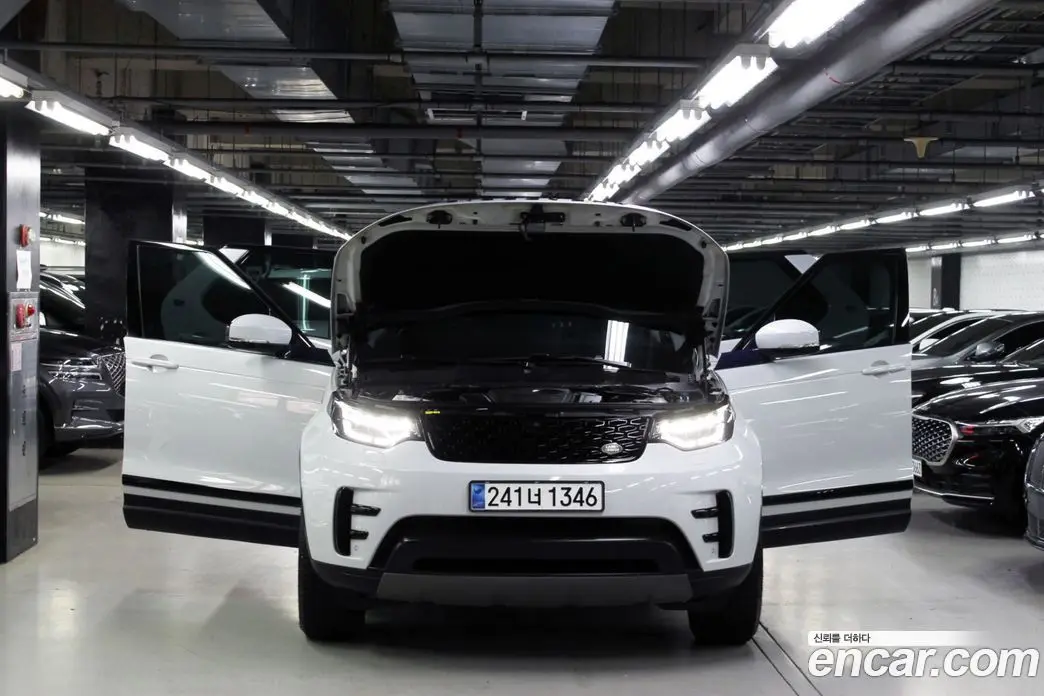 Land Rover Discovery 2018 2.0 автомат (гидро), фото 18