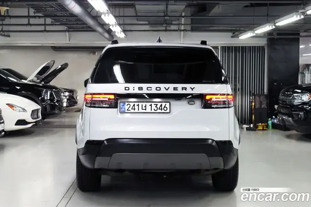Land Rover Discovery 2018 2.0 автомат (гидро), миниатюра 5