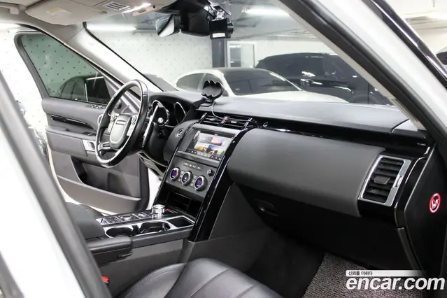 Land Rover Discovery 2018 2.0 автомат (гидро), миниатюра 10