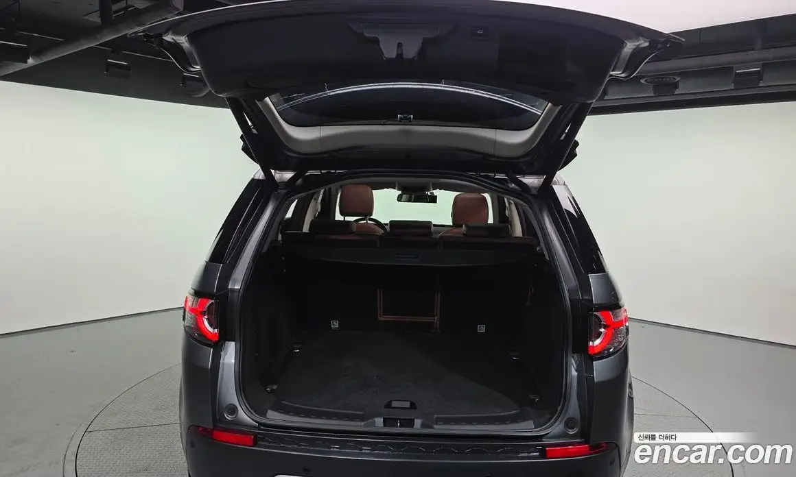 Land Rover Discovery Sport 2015 2.2 автомат (гидро), фото 20