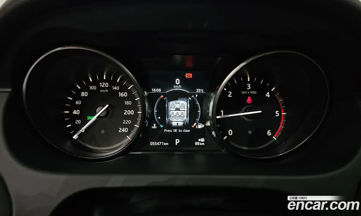 Land Rover Discovery Sport 2017 2.0 автомат (гидро), фото 8