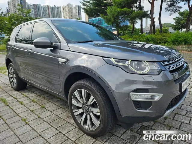 Land Rover Discovery Sport 2018 2.0 автомат (гидро), миниатюра 3