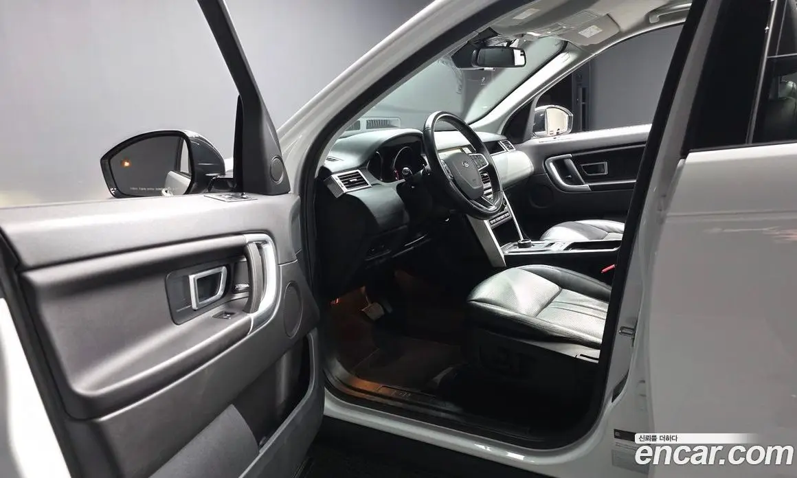 Land Rover Discovery Sport 2019 2.0 автомат (гидро), фото 12