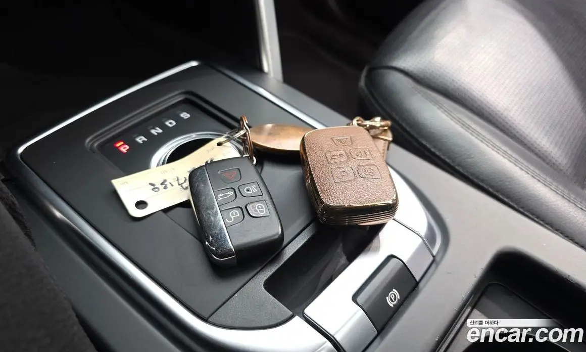 Land Rover Discovery Sport 2019 2.0 автомат (гидро), фото 15