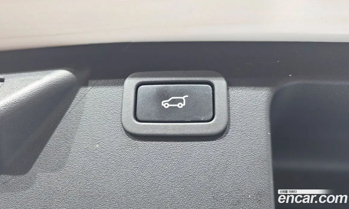 Land Rover Discovery Sport 2019 2.0 автомат (гидро), фото 28