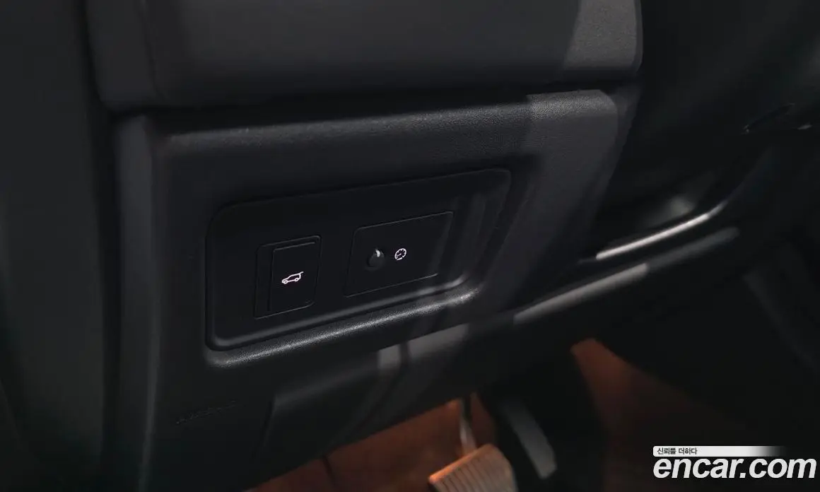Land Rover Discovery Sport 2019 2.0 автомат (гидро), фото 29