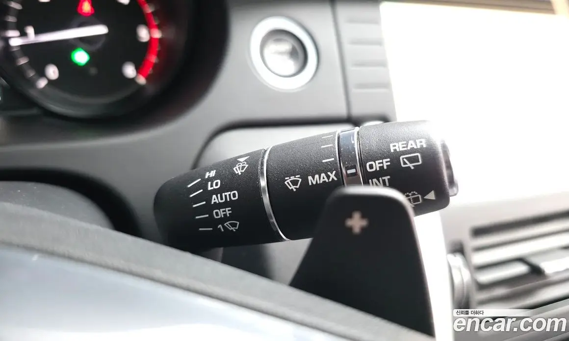 Land Rover Discovery Sport 2019 2.0 автомат (гидро), фото 35