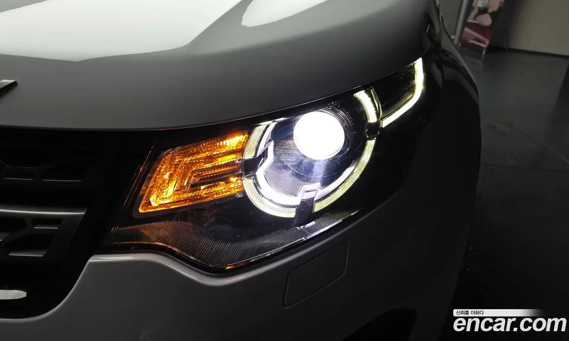 Land Rover Discovery Sport 2019 2.0 автомат (гидро), фото 7