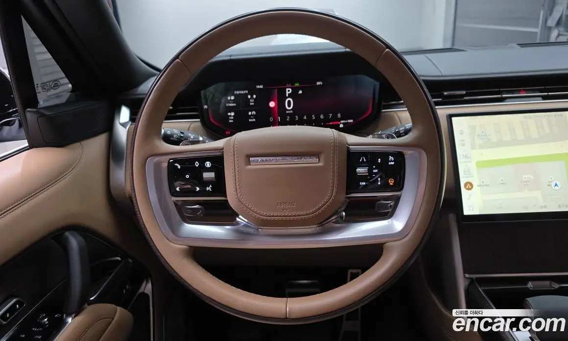 Land Rover Range Rover 2023 4.4 автомат (гидро), фото 16