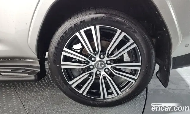 Lexus LX 2025 3.4 автомат (гидро), миниатюра 7