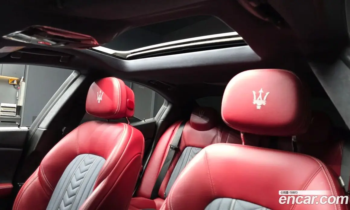 Maserati Ghibli 2021 3.0 автомат (гидро), фото 18