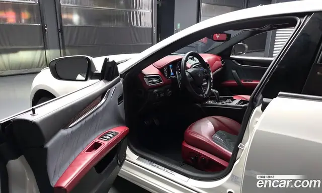 Maserati Ghibli 2021 3.0 автомат (гидро), миниатюра 10