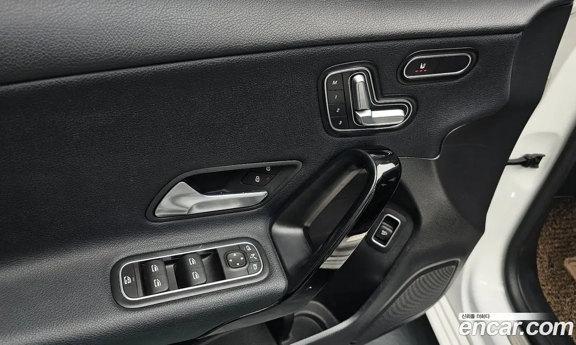 Mercedes-Benz A-Class 2020 2.0 автомат (гидро), фото 22