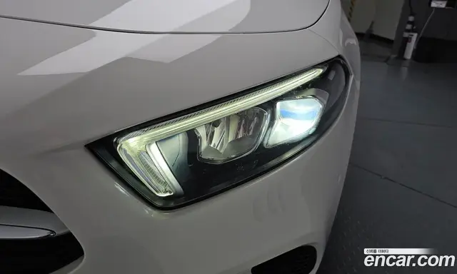 Mercedes-Benz A-Class 2020 2.0 автомат (гидро), миниатюра 7