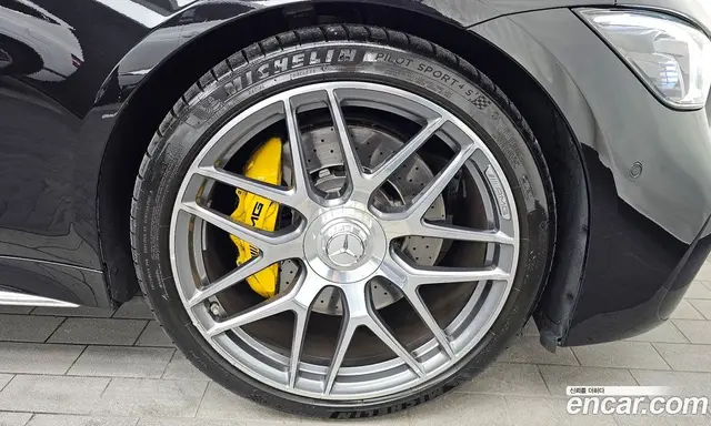 Mercedes-Benz AMG GT 2023 3.0 автомат (гидро), миниатюра 7