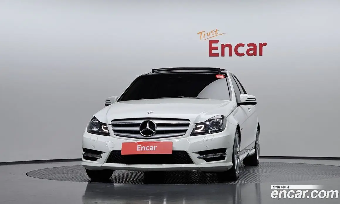 Mercedes-Benz C-Class 2011 1.8 автомат (гидро), фото 3
