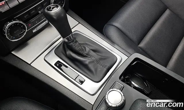 Mercedes-Benz C-Class 2011 1.8 автомат (гидро), миниатюра 9