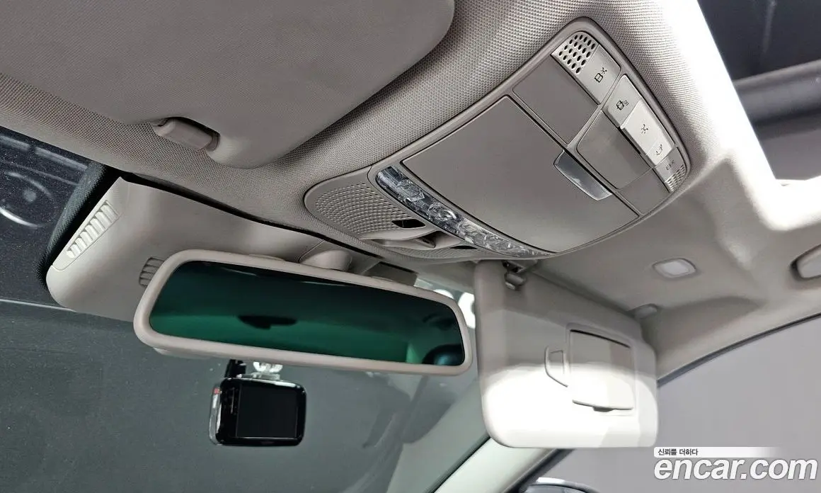 Mercedes-Benz C-Class 2016 2.0 автомат (гидро), фото 20 Mercedes-Benz C-Class 2016 2.0 автомат (гидро), фото 20