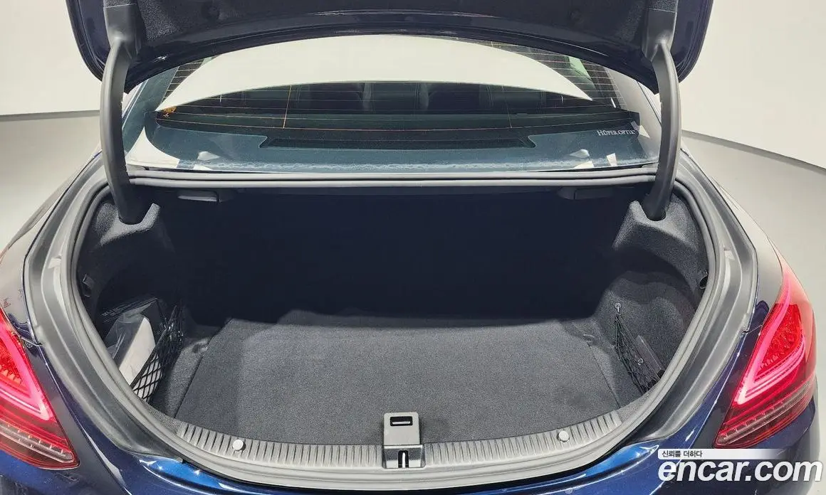 Mercedes-Benz C-Class 2019 1.9 автомат (гидро), фото 26