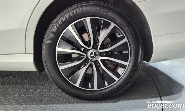Mercedes-Benz C-Class 2019 2.0 автомат (гидро), миниатюра 7