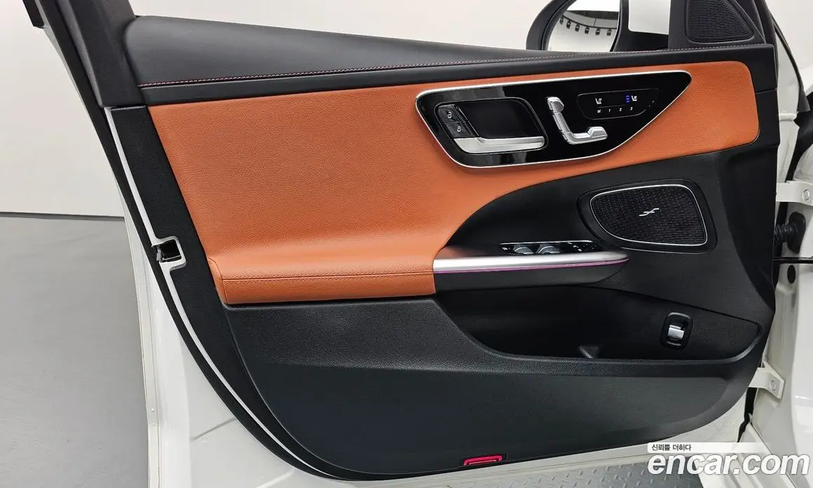 Mercedes-Benz C-Class 2022 2.0 автомат (гидро), фото 14